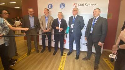 Министр Фальков на конференции в Петербурге призвал переосмыслить роль вузов