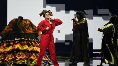«Феноменальная участница»: почему зарубежным зрителям понравилось выступление Manizha в полуфинале Евровидения