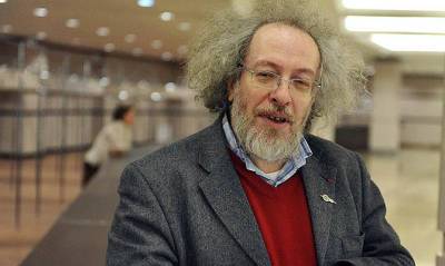 Российский оппозиционный журналист осудил методы Зеленского по борьбе с оппозицией и Медведчуком