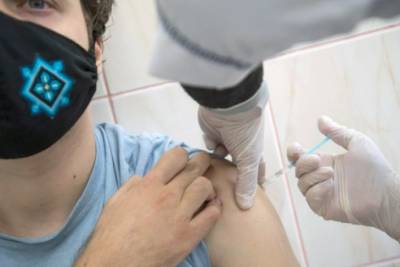 "Ситуация будет обостряться": врач объяснил, как "индийский" штамм коронавируса может попасть в Украину