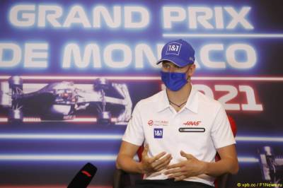 Шумахер: В Монако важнее чувствовать ширину машины