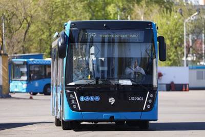 Дептранс Москвы заявил, что жара не повлияла на работу электробусов