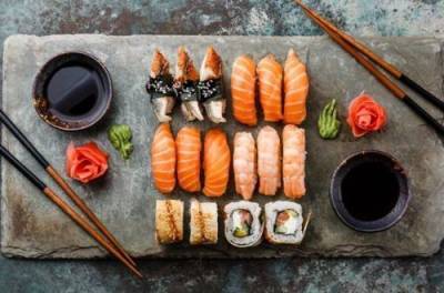 Названы полезные свойства суши и японской еды
