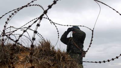 Украина решила отгородиться от Крыма "стеной"