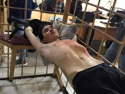 Опубликовавшего допрос казанского стрелка полицейского уволили из органов