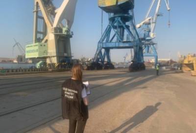 В Петербурге возбудили дело после травмирования мужчины в ходе работ в АО «Морской порт Санкт-Петербурга»