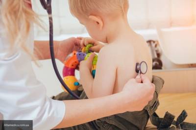 Педиатры дали родителям советы, которые помогут избежать отравления у ребенка