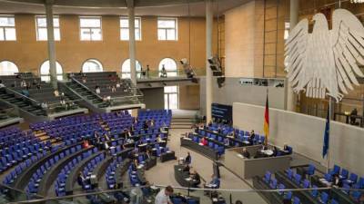 Депутаты бундестага призвали Германию заключить договор о дружбе с Россией