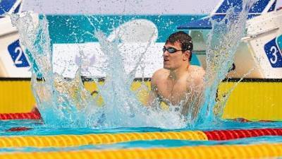 Российские пловцы с рекордом выиграли эстафету чемпионата Европы