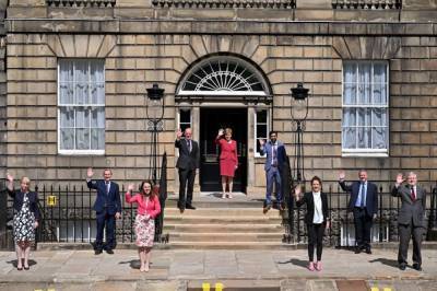 Никола Стерджен переизбрана на пост первого министра Шотландии