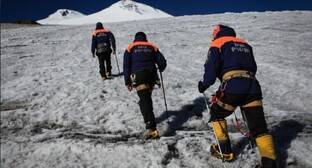 Спасатели эвакуировали с Эльбруса альпиниста с травмой головы