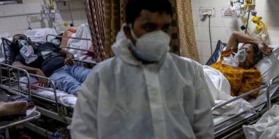 Власти проигнорировали слова ученых об опасности мутации коронавируса в Индии — Reuters