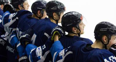 Состав воронежского «Бурана» пополнили восемь хоккеистов