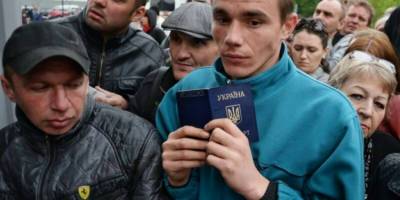 152 тыс. украинцев будут депортированы из России. Киев в растерянности, чем их кормить