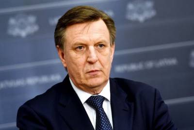 «Хаос и безнадежность»: экс-премьер Латвии оценил действия нынешнего правительства