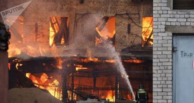 Врыв и пожар на химическом заводе в Иране — пострадали пожарные