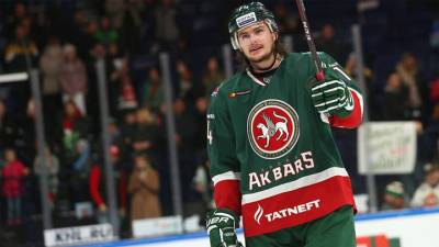 Виктор Тихонов официально стал хоккеистом "Салавата Юлаева"
