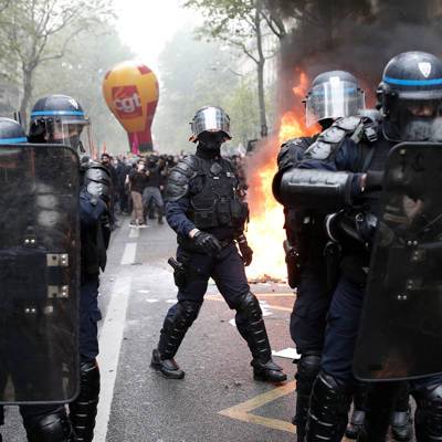 Полиция и жандармерия Франции задержала 56 человек на первомайских манифестациях в крупнейших городах страны