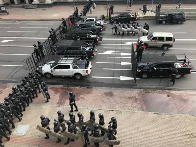 В Москве сорвали спектакль «Соседи» о протестах в Белоруссии