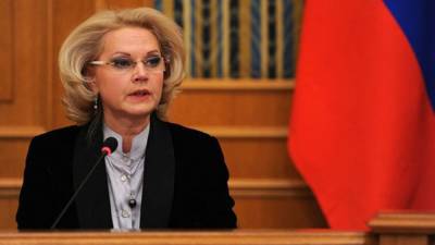 Вице-премьер РФ объяснила, зачем привитым делать ПЦР-тесты
