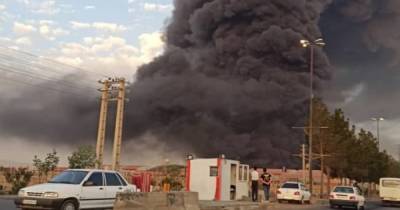 На химическом заводе в Иране мощный взрыв, пострадали шесть человек, – СМИ (фото, видео)