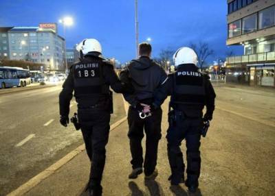 В Хельсинки полиция разогнала карантинный протест