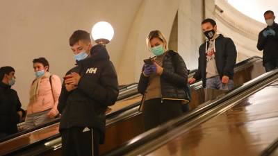 В Москве усилили проверки наличия масок и перчаток в транспорте
