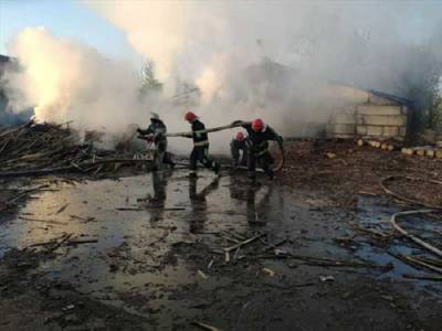 Под Харьковом во время пожара на пилораме погиб мужчина