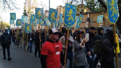Украинцы возмутились киевскому маршу в честь дивизии СС "Галичина"