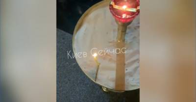 Пьяные блогерши пришли в церковь освятить куличи и устроили перформанс, погасив свечи