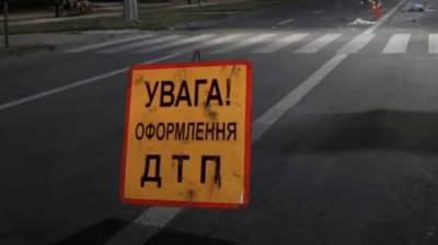 У Києві п’яний водій розгромив припарковані авто