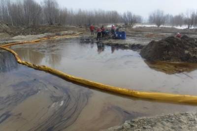 В Коми, после нефтеразлива на объекте "Лукойла", собрана основная масса нефтепродуктов