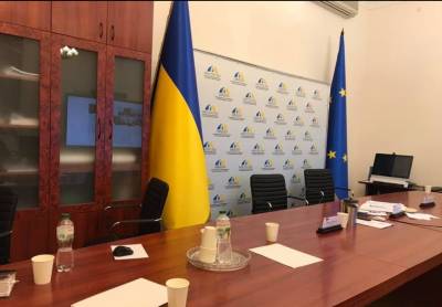 Украина вышла с инициативами по Донбассу в рамках ТКГ