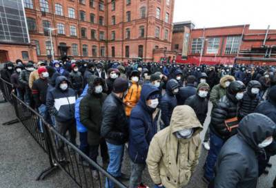 В МВД могут продлить срок пребывания в России части незаконных мигрантов