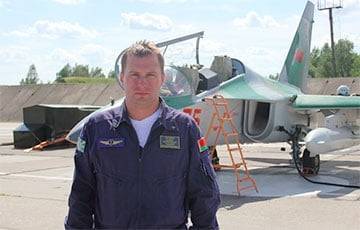 Уводили падающий самолет от жилых домов и погибли: что известно о пилотах Як-130
