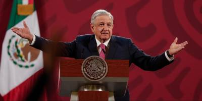 Президент Мексики принес извинения за убийства китайцев в Торреоне