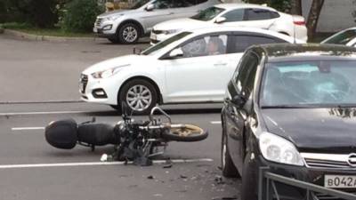 Молодой мотоциклист и его пассажирка погибли в ДТП в Нижнем Новгороде