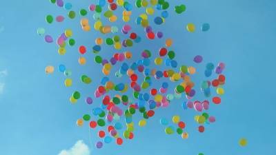 Выпускников Башкирии призвали отказаться от запуска воздушных шаров