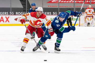 НХЛ: Калгари разобрался с Ванкувером