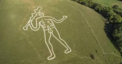 Древний голый бог. Археологи в Англии пытаются разгадать тайну 55-метрового “увеличителя рождаемости”