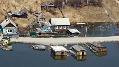 Паводок в Сибири: объявлена эвакуация, перекрыта одна из трасс