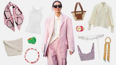 Редакторы Vogue советуют, что носить летом 2021 года: 11 модных приемов и стайлинг-трюков