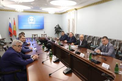 Игорь Артамонов встретился с председателем Комитета Госдумы по труду, социальной политике и делам ветеранов