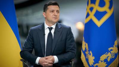 Зеленский предложил провести референдум по решению ситуации в Донбассе