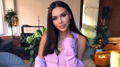 Раздуло: Оксана Самойлова уменьшила губы, но что-то пошло не так