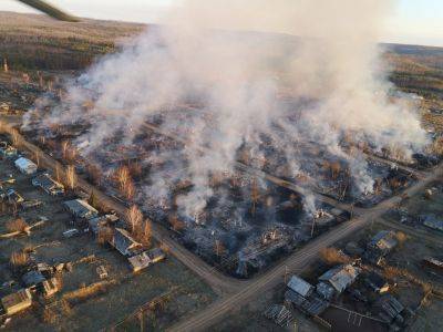 СКР: Иркутский труднодоступный поселок горел из-за обрыва электропроводов