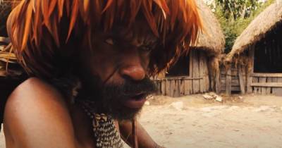 Коварная вода и дикие каннибалы: Тайна исчезновения Рокфеллера - ren.tv - Гвинея - Папуа Новая Гвинея