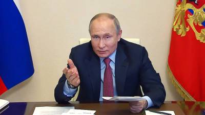 Путин назвал причину попыток оболгать историю ВОВ