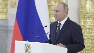 Путин пригрозил "выбить зубы" недоброжелателям России