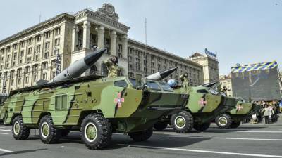 Зеленский запланировал военный парад в День независимости Украины